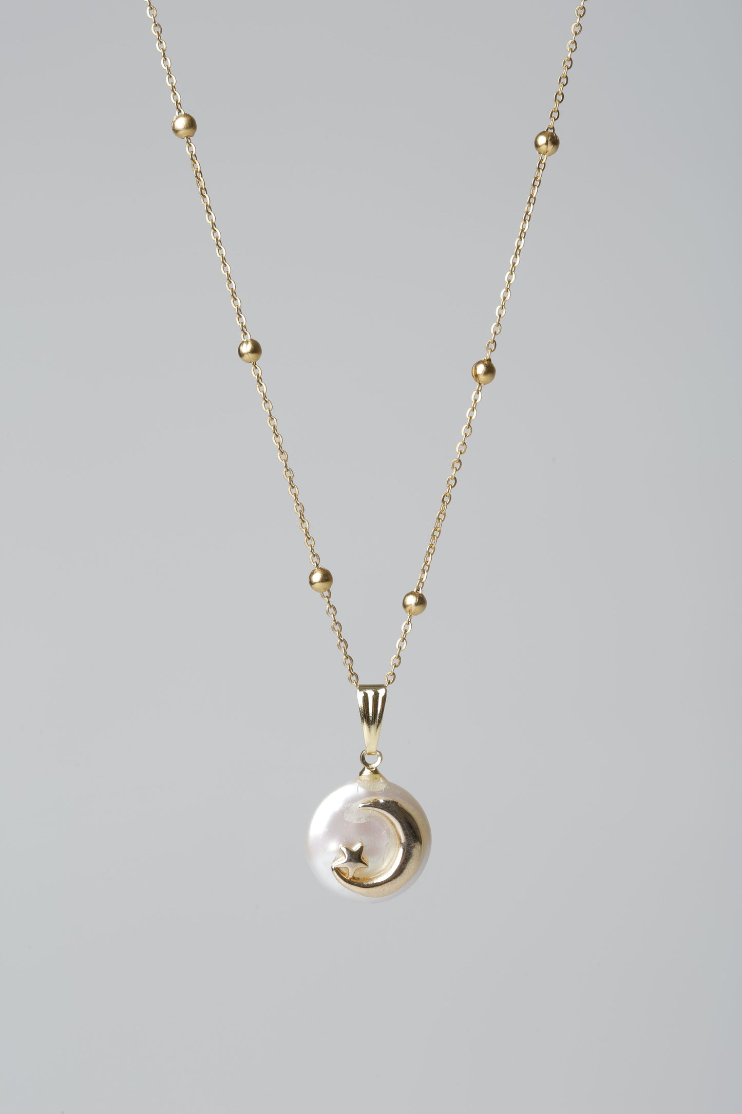 White Sphere Moon Neckclace